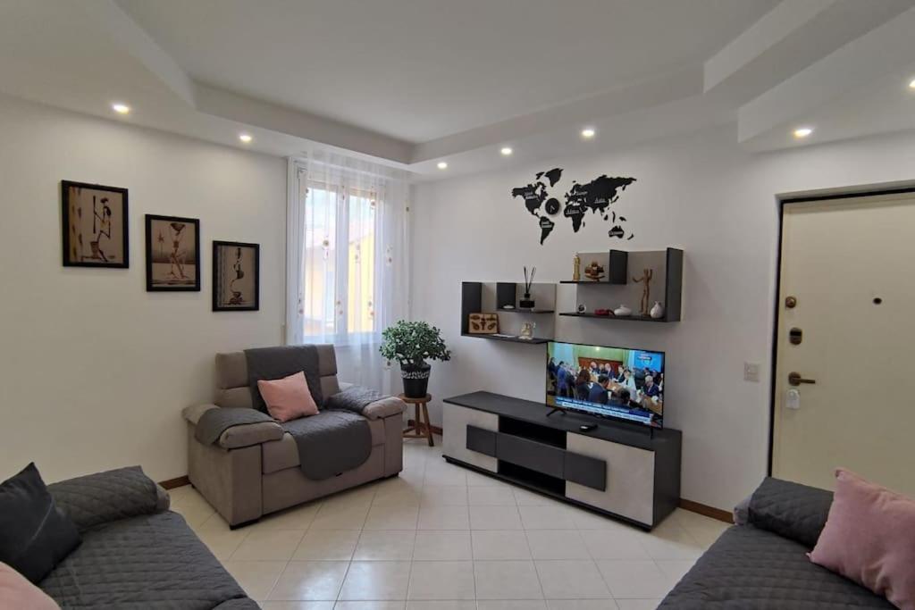Elegante Alloggio Zona Storica 레코 외부 사진